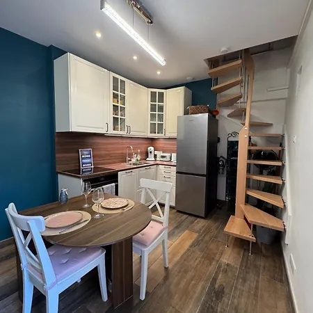 Duplex Remparts D'antibes Αντίμπ